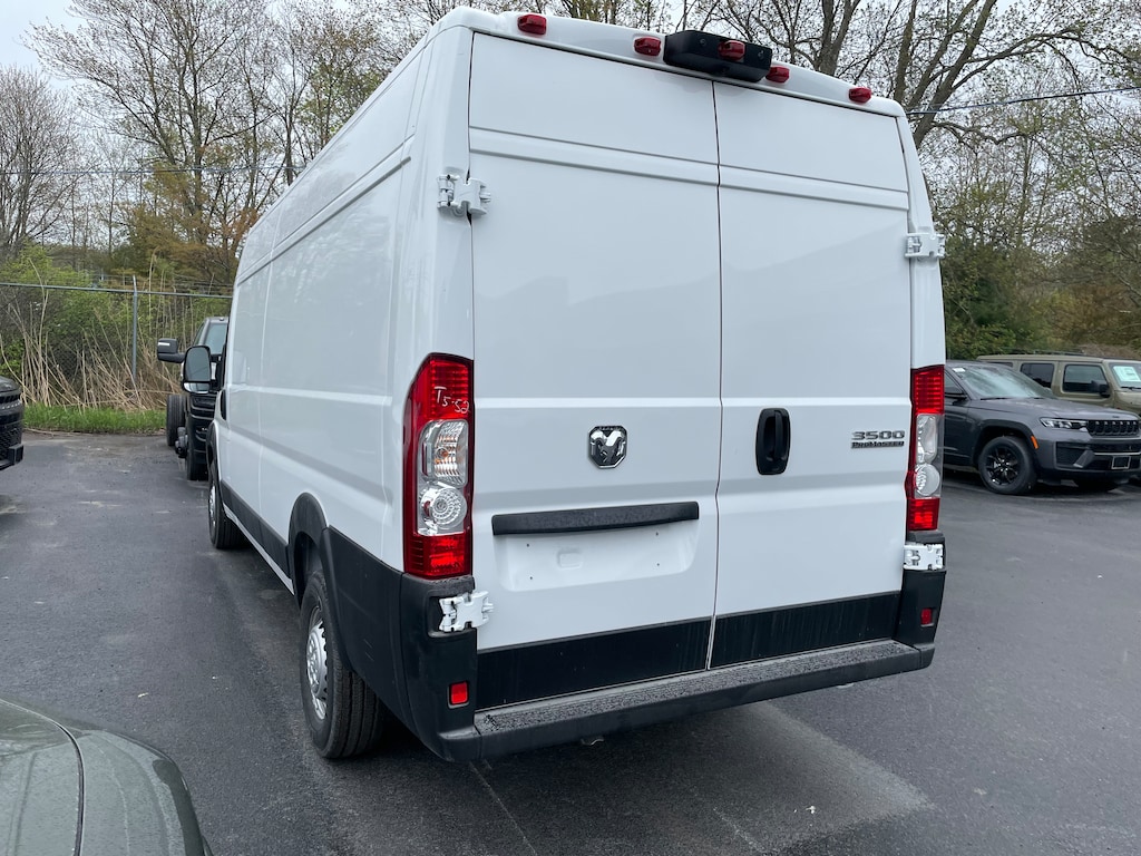 New 2026 Ram ProMaster Tradesman Cargo Van