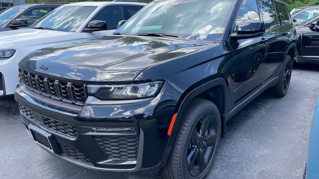 New 2026 Jeep Grand Cherokee L LIMITED 4X4 Sport Utility