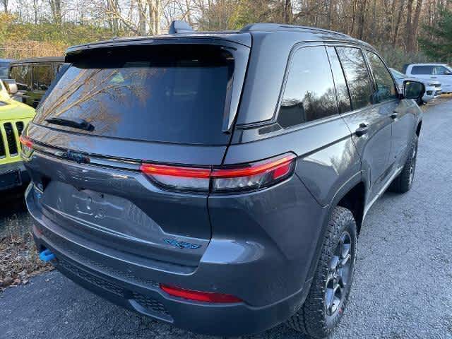2023 Jeep Cherokee Trailhawk 4xe photo 2