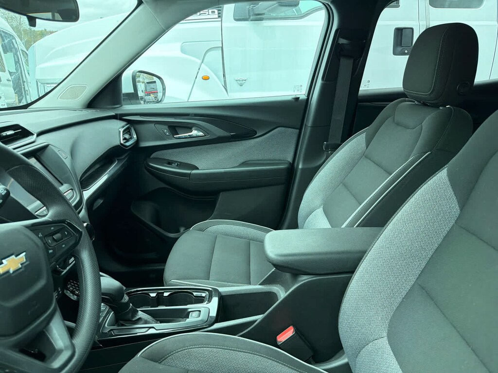 Used 2023 Chevrolet Trailblazer LT SUV