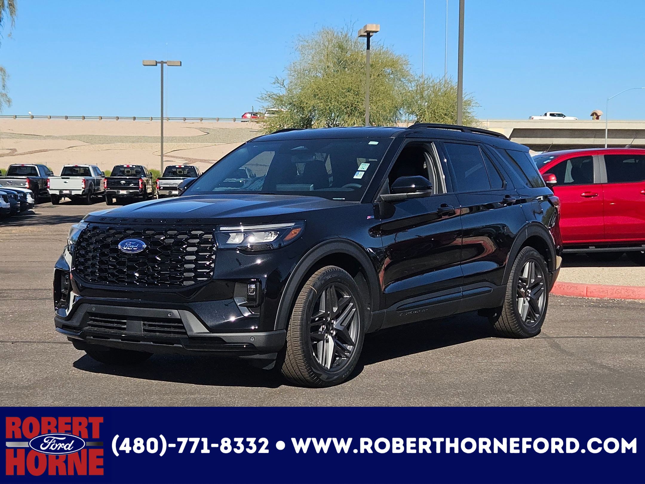 2026 Ford Explorer ST-LINE's photo