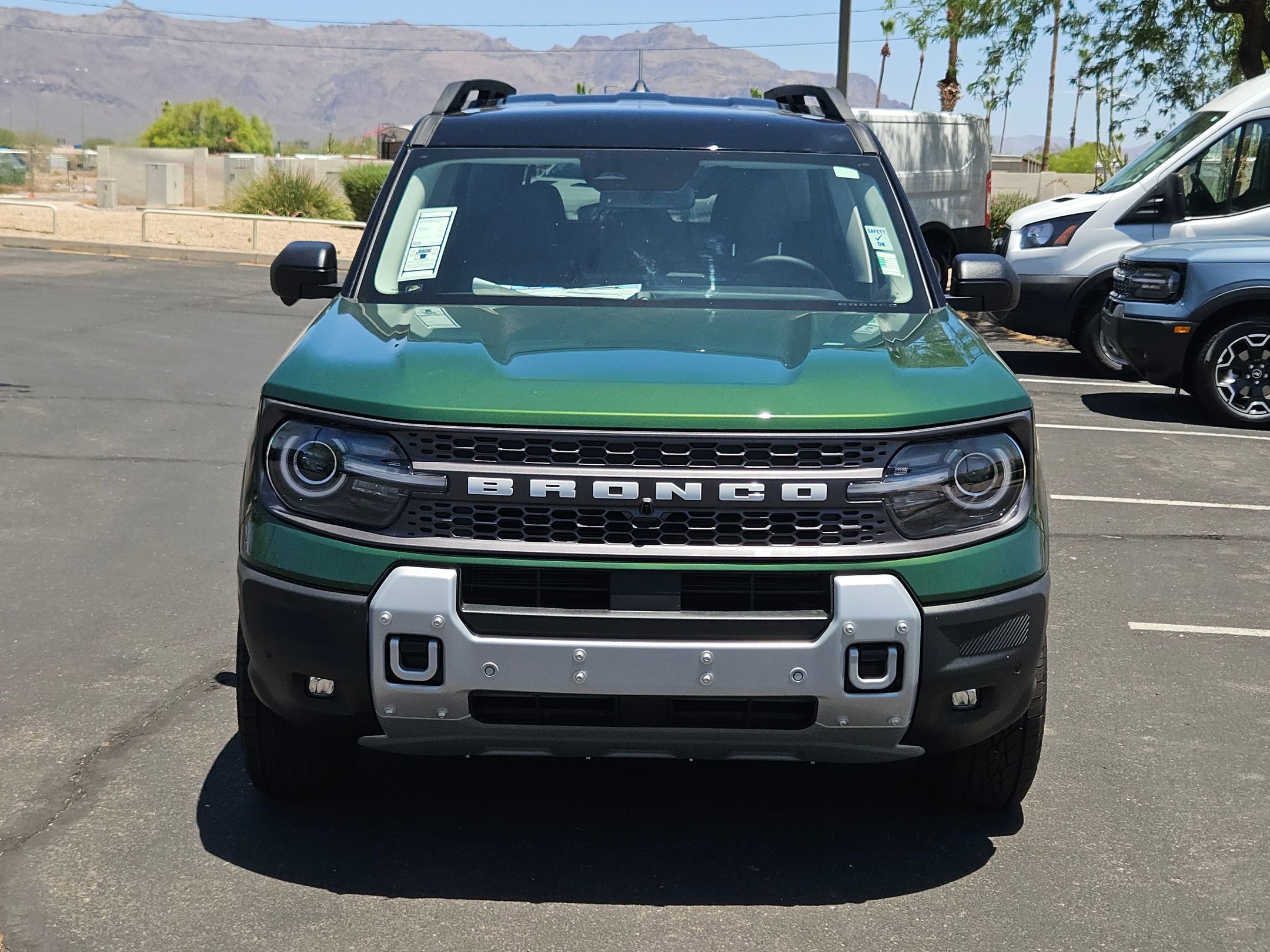 2025 Ford Bronco Sport Badlands photo 2