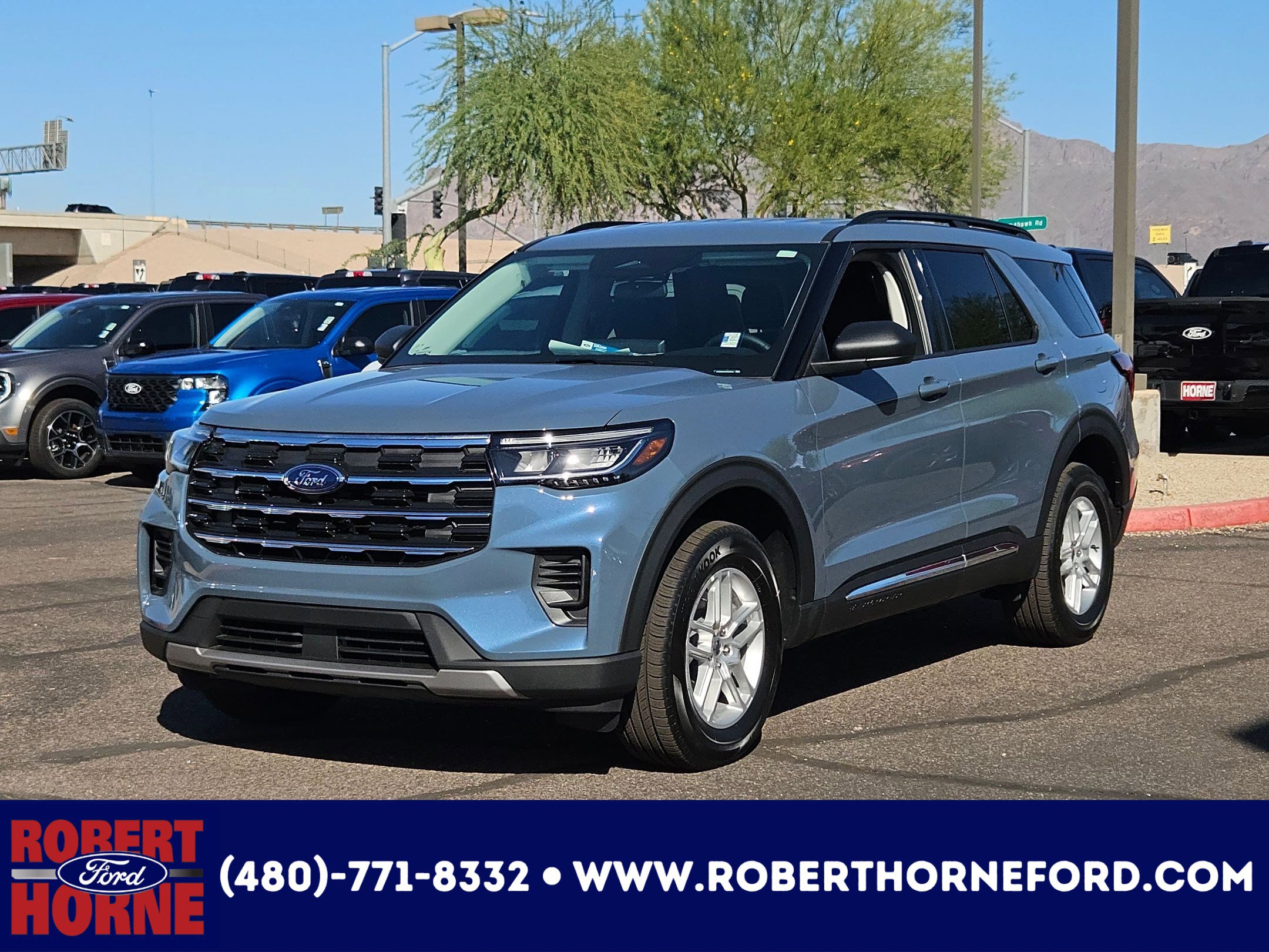 2025 Ford Explorer Active's photo