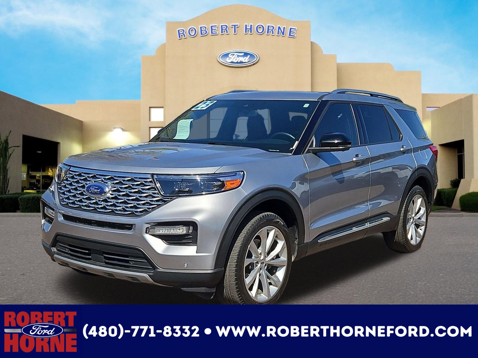 2023 Ford Explorer Platinum 4WD's photo