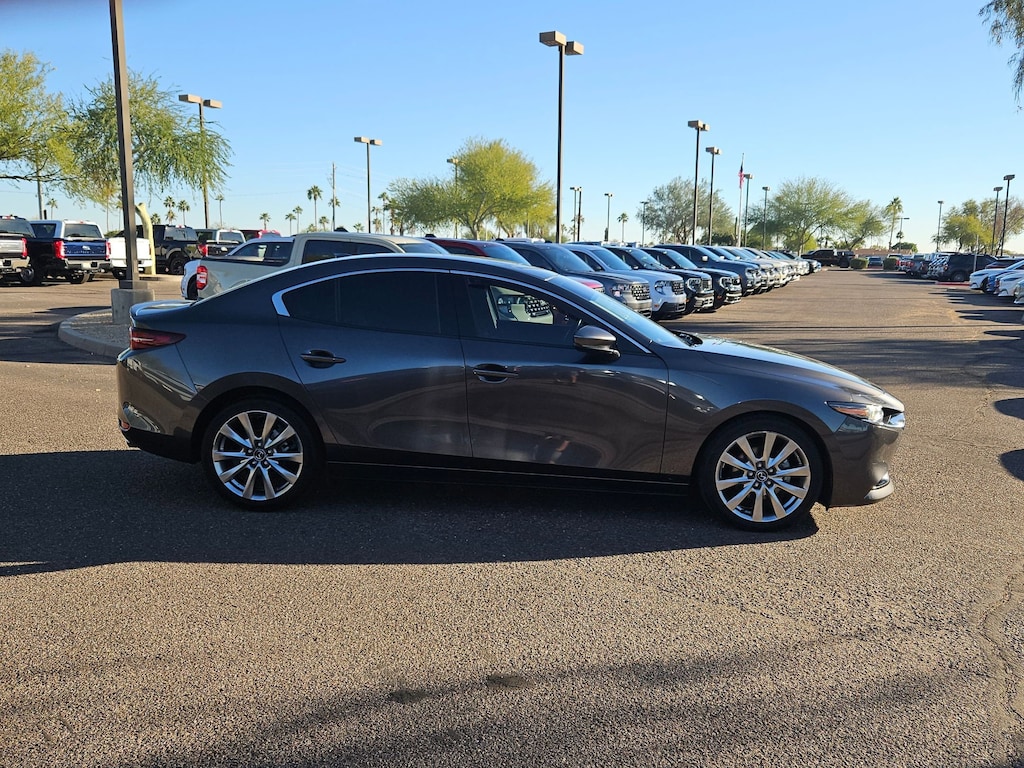 2021 Mazda Mazda3 Sedan Premium photo 4