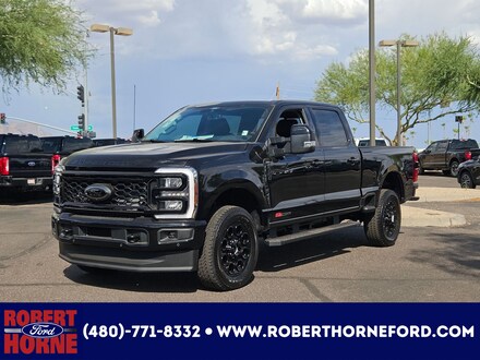 2025 Ford F-250 LARIAT Truck Crew Cab