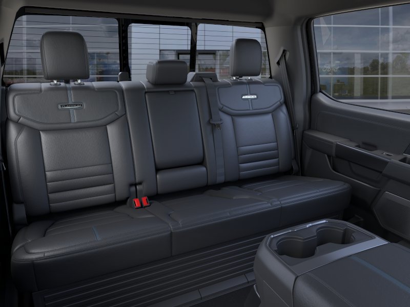 2025 Ford F-350 Super Duty Platinum - Photo 11