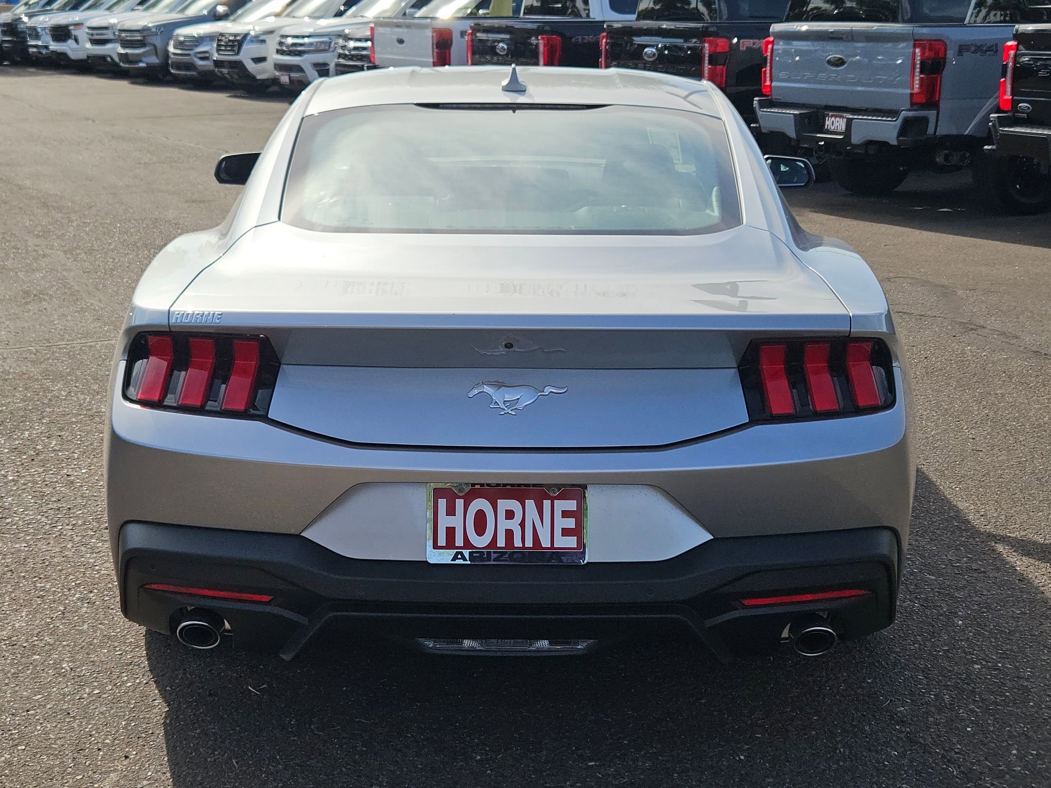 2025 Ford Mustang EcoBoost Premium photo 3