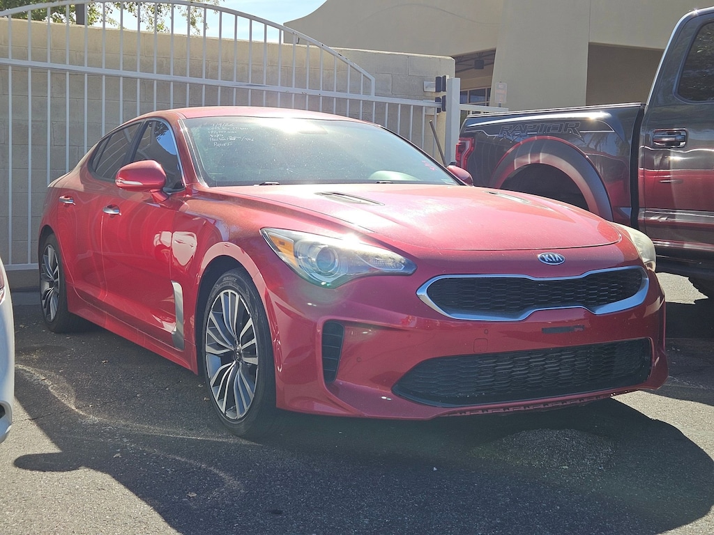 2019 Kia Stinger GT photo 3