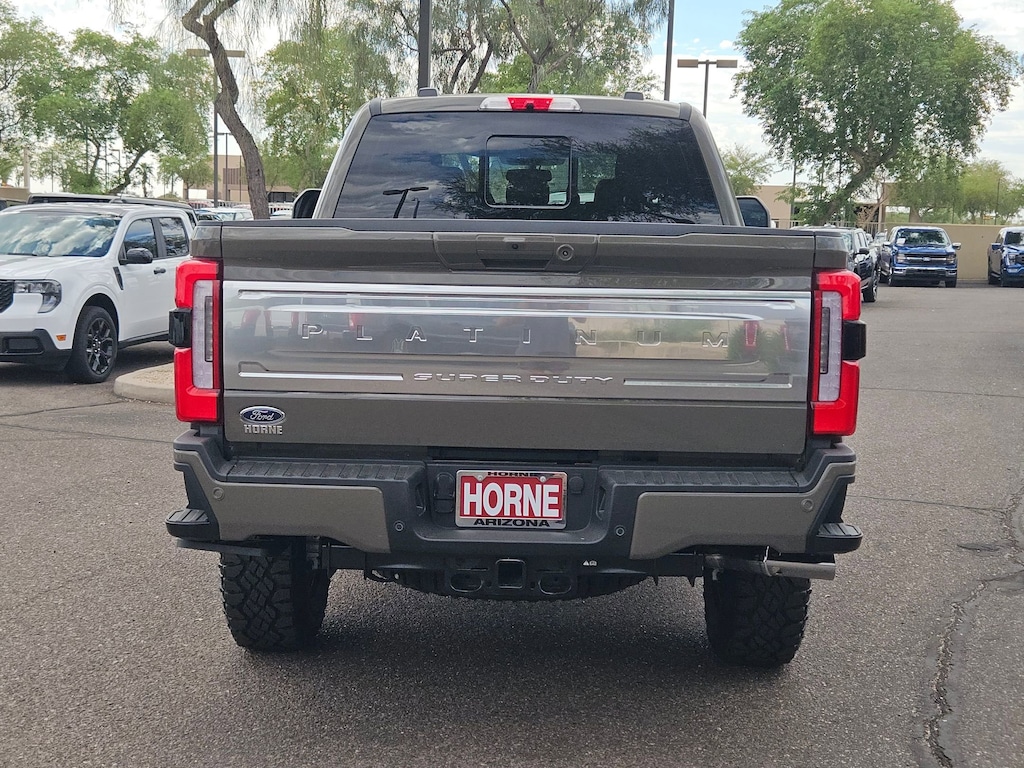 New 2026 Ford F-250 Platinum Truck Crew Cab