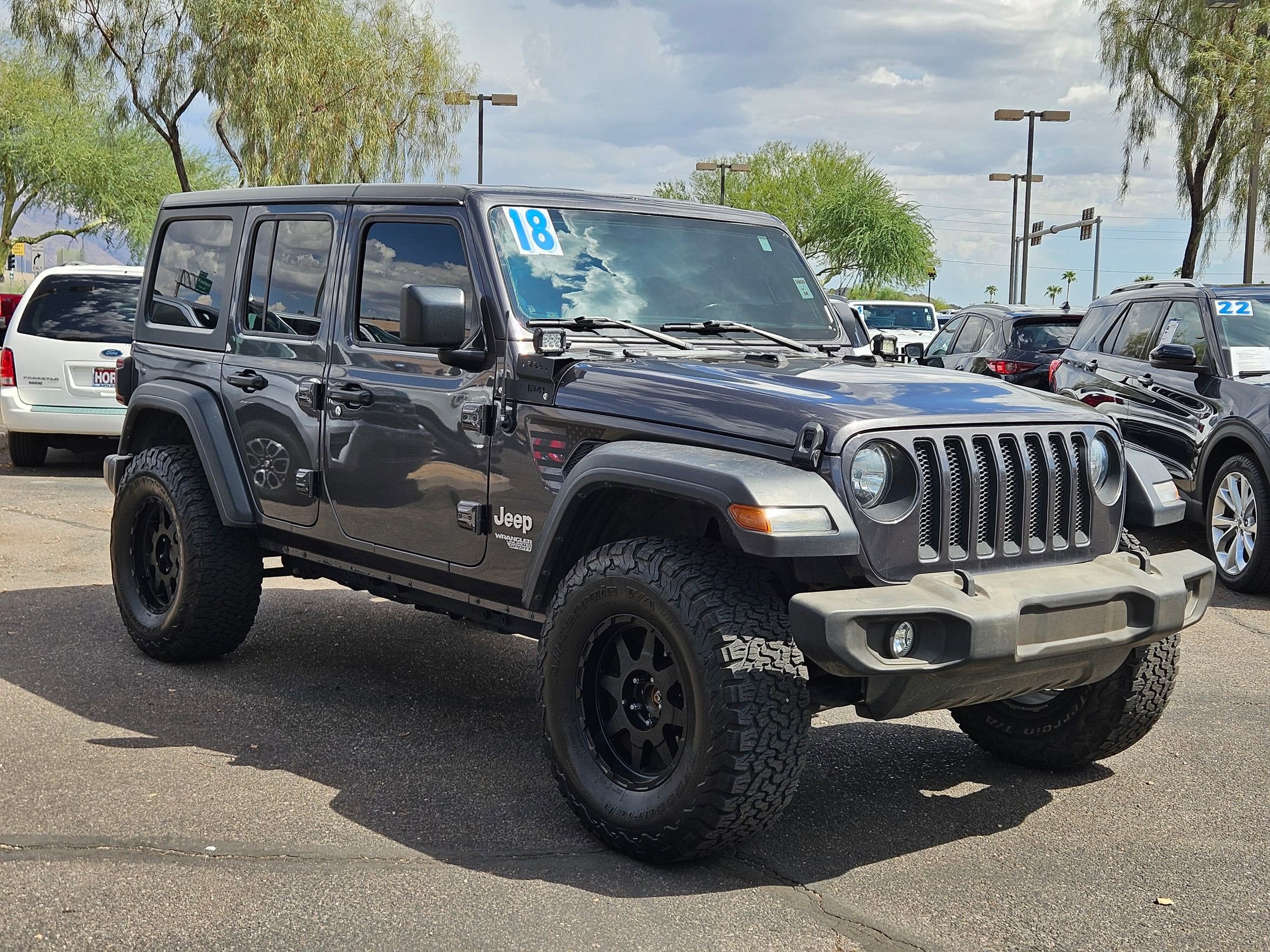 2018 Jeep Wrangler Unlimited Sport S photo 3