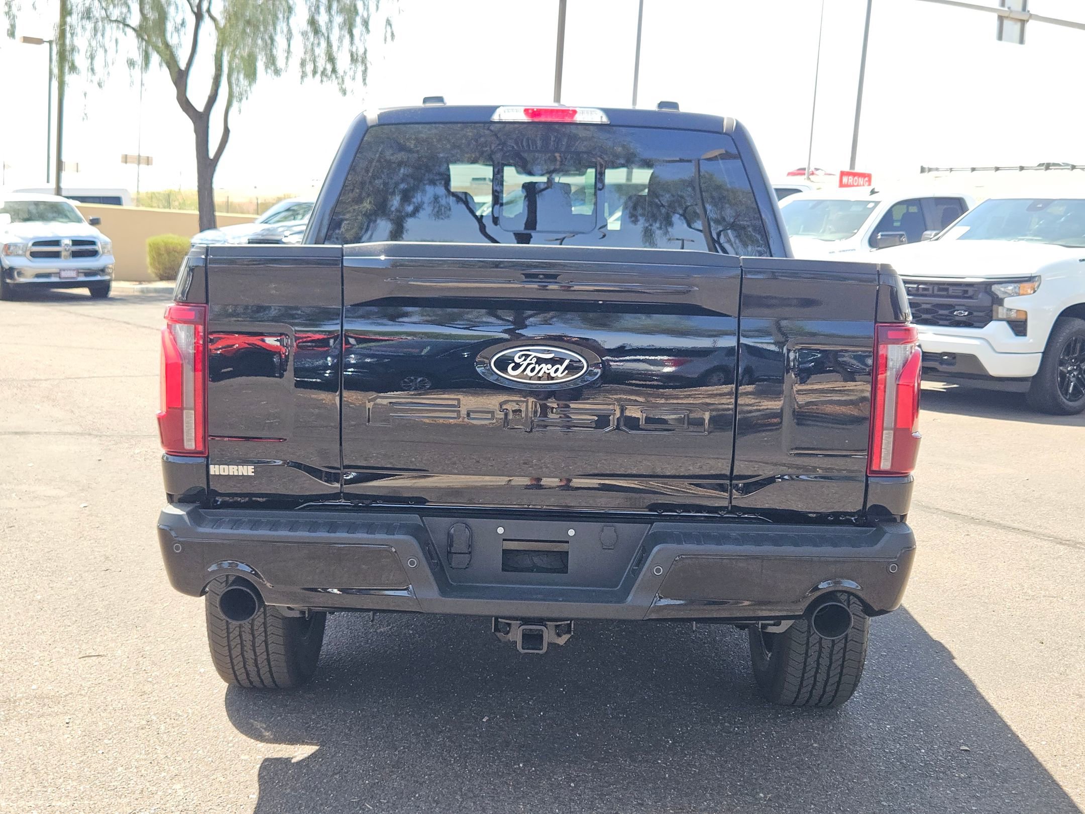 2025 Ford F-150 Lariat photo 3