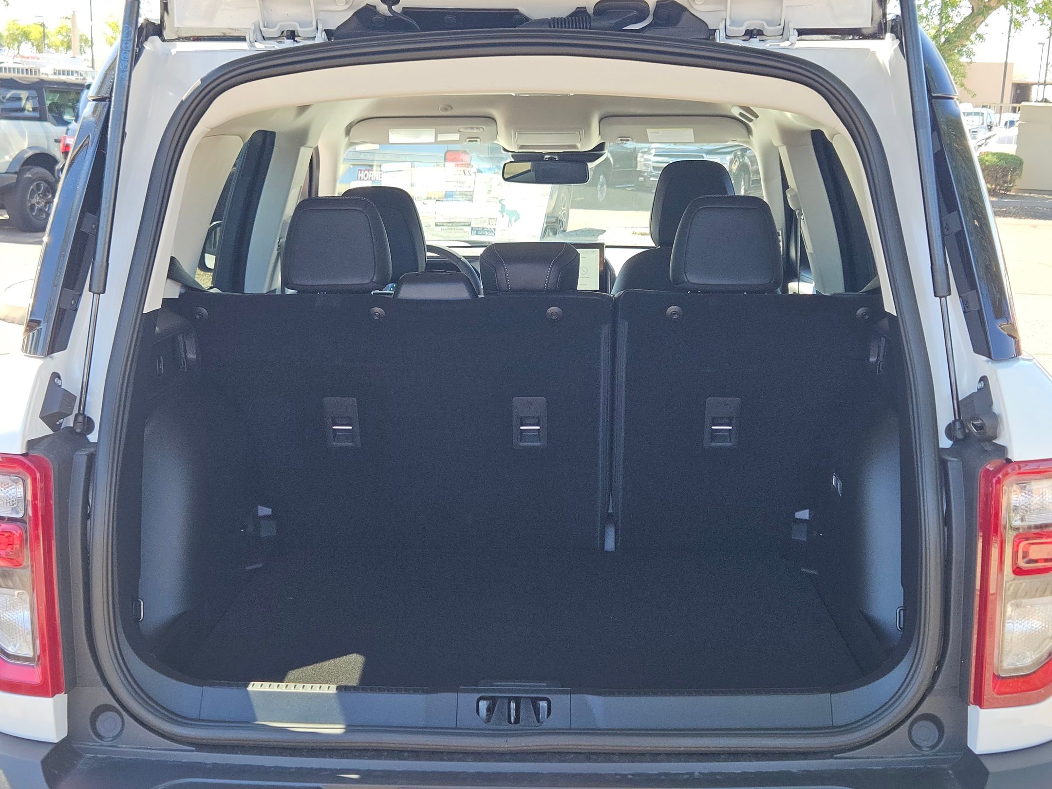 2025 Ford Bronco Sport Outer Banks photo 2