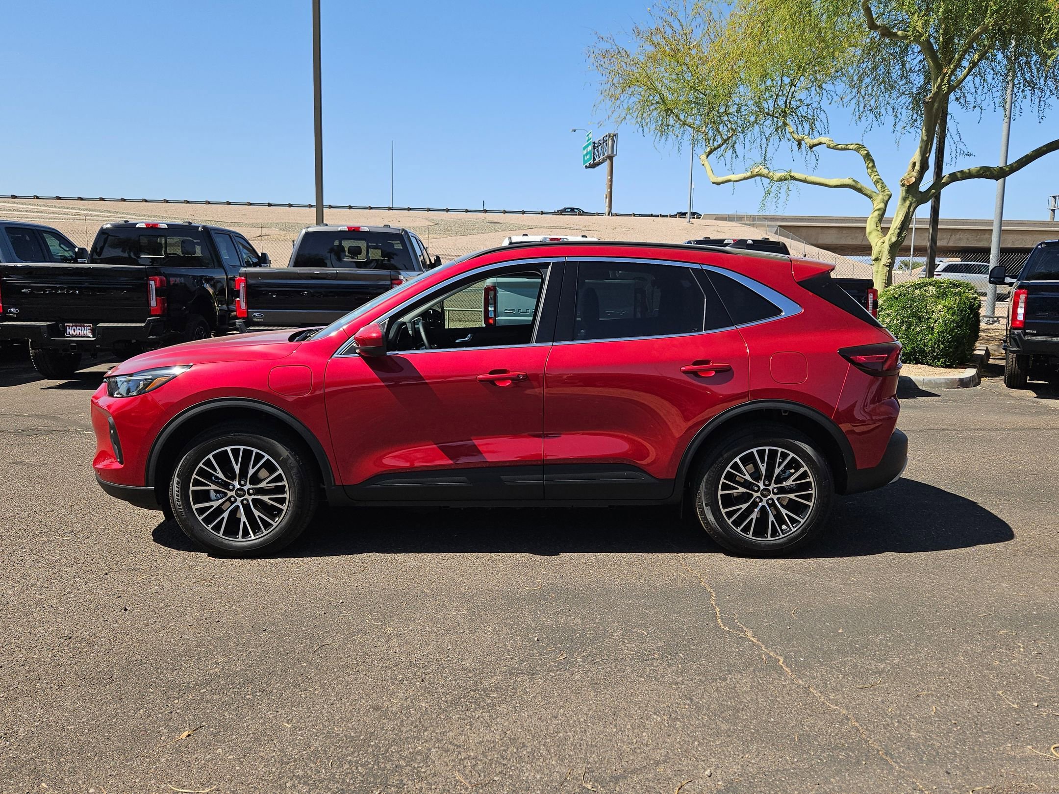 2025 Ford Escape Plug-in hybrid PHEV - Photo 6