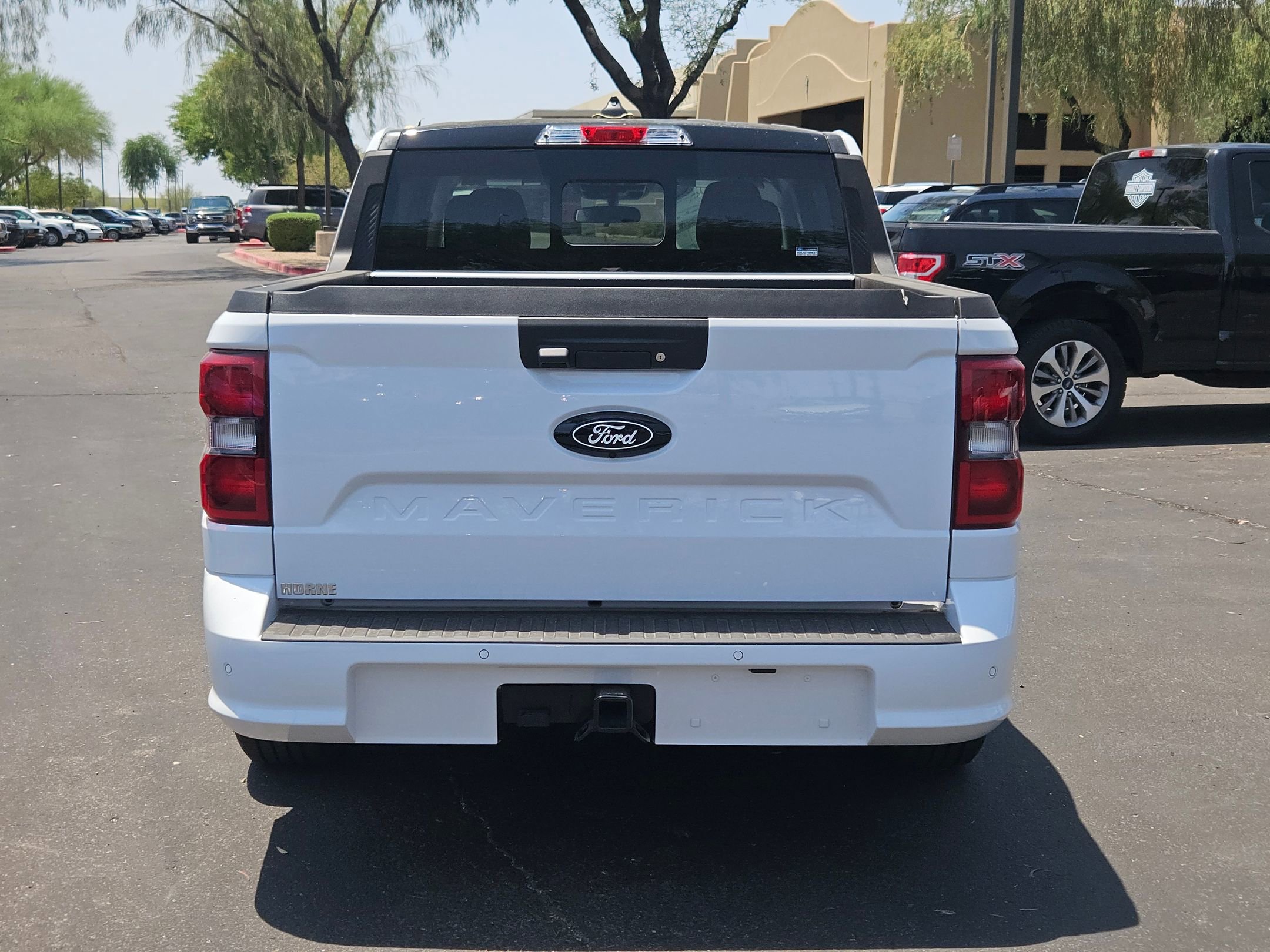 2025 Ford Maverick photo 3