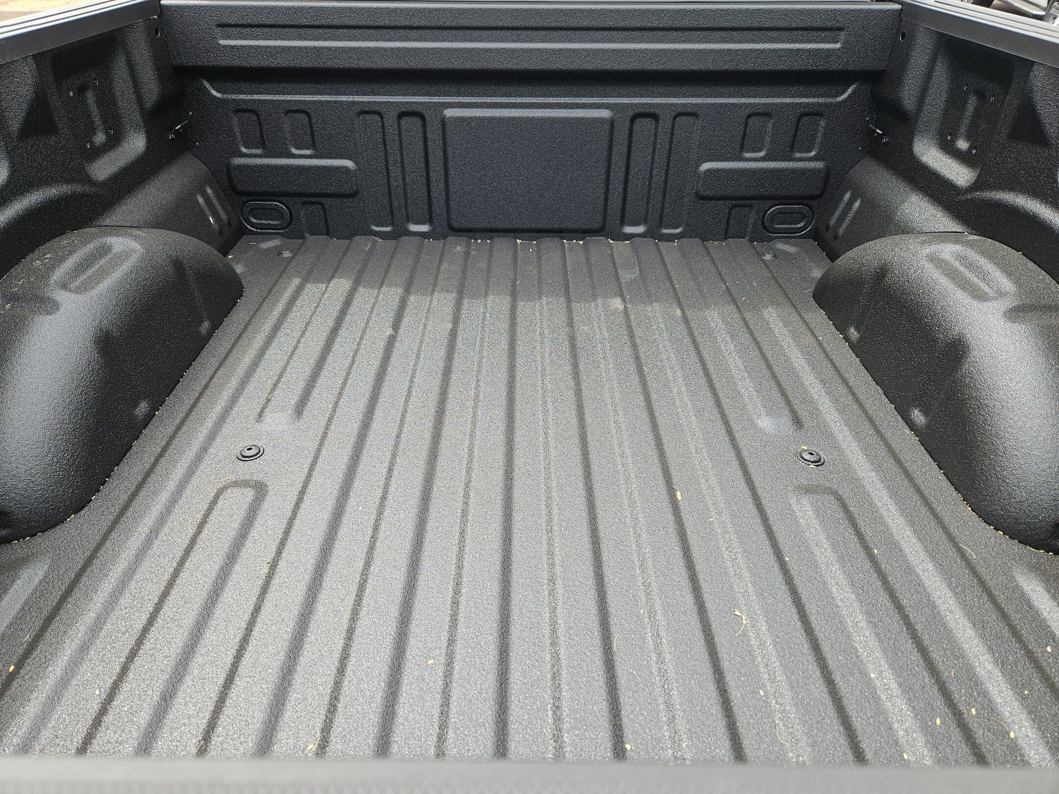 2025 Ford F-150 STX photo 4