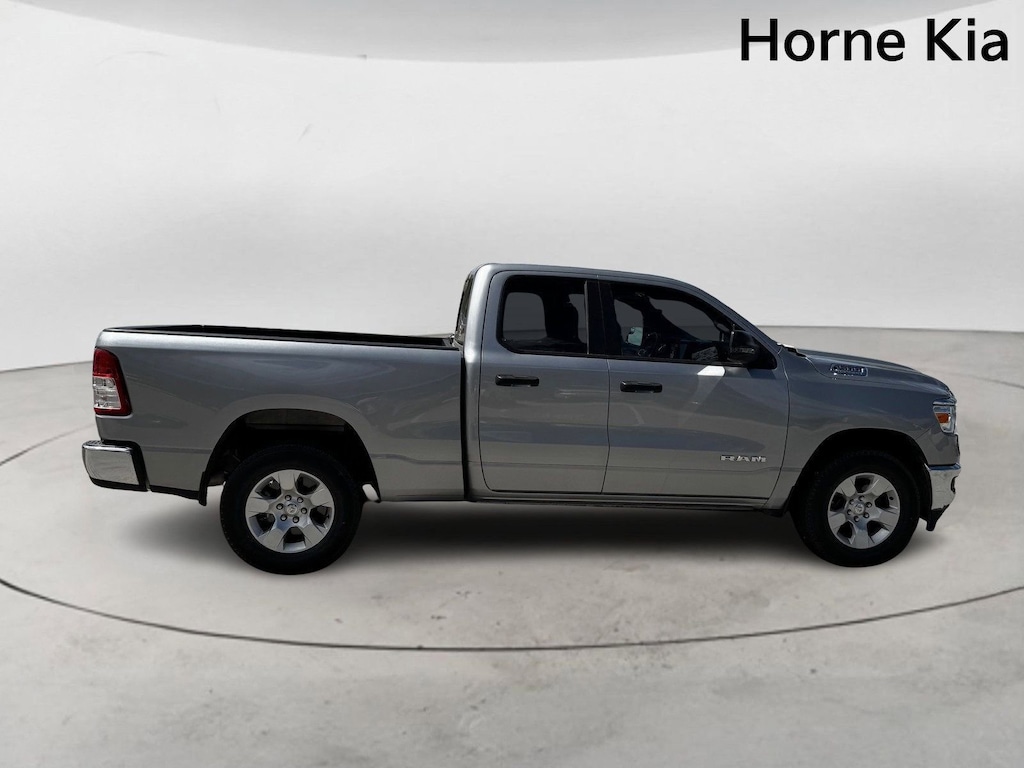 2024 Ram 1500 Big Horn photo 3