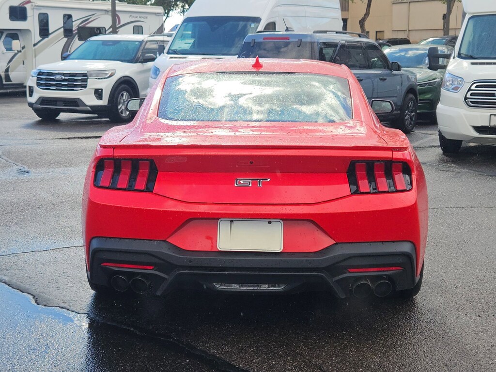 2025 Ford Mustang GT photo 3
