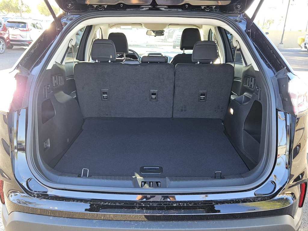 New 2024 Ford Edge SE SUV