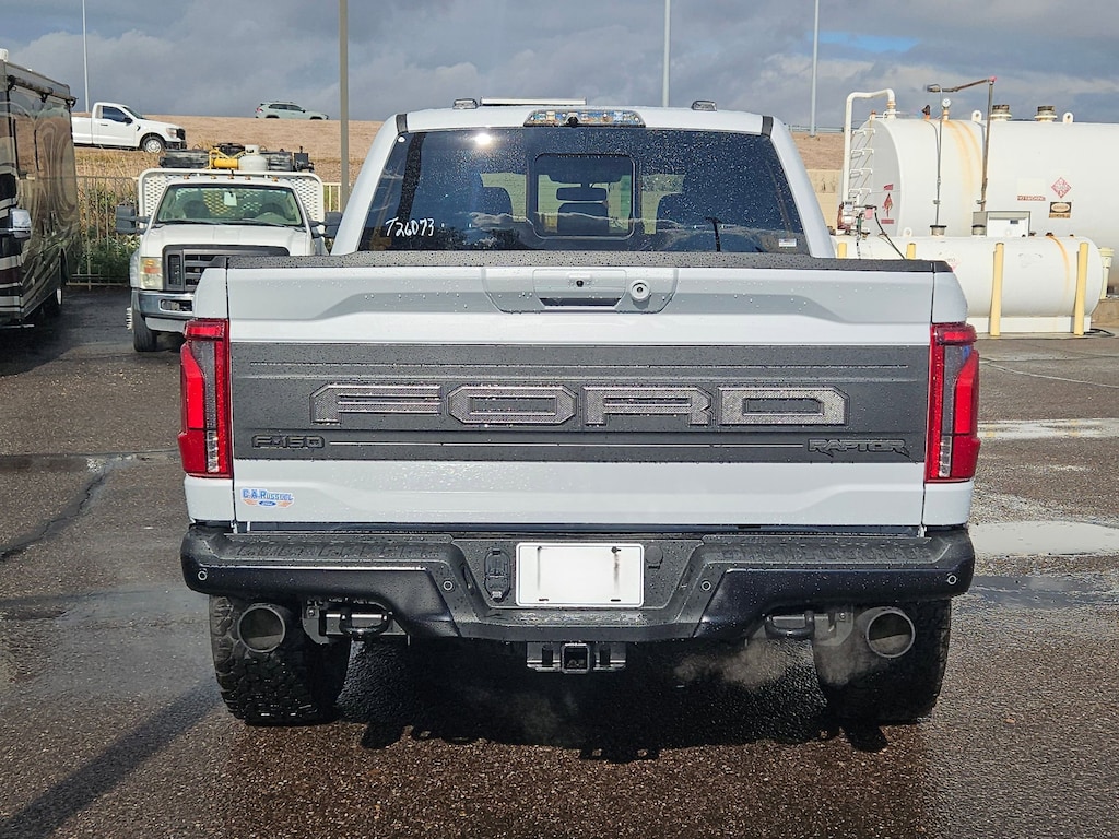2025 Ford F-150 Raptor photo 3