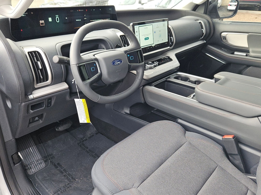 2025 Ford Expedition MAX EL photo 3