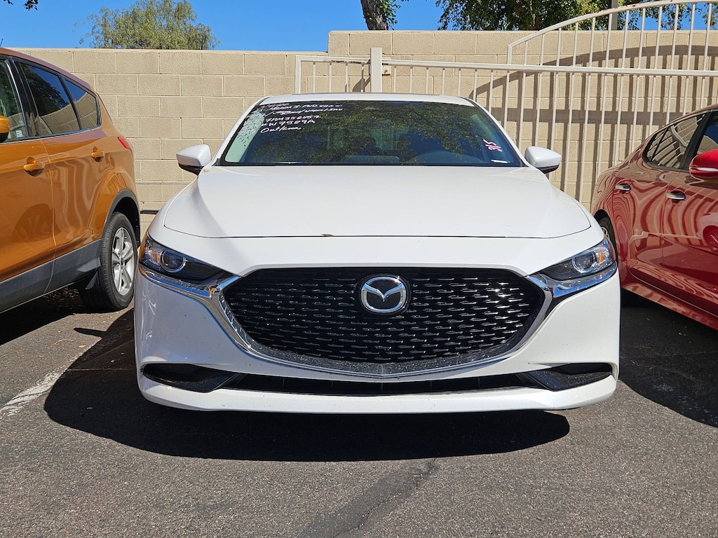 2023 Mazda Mazda3 2.5 Preferred Sedan photo 2