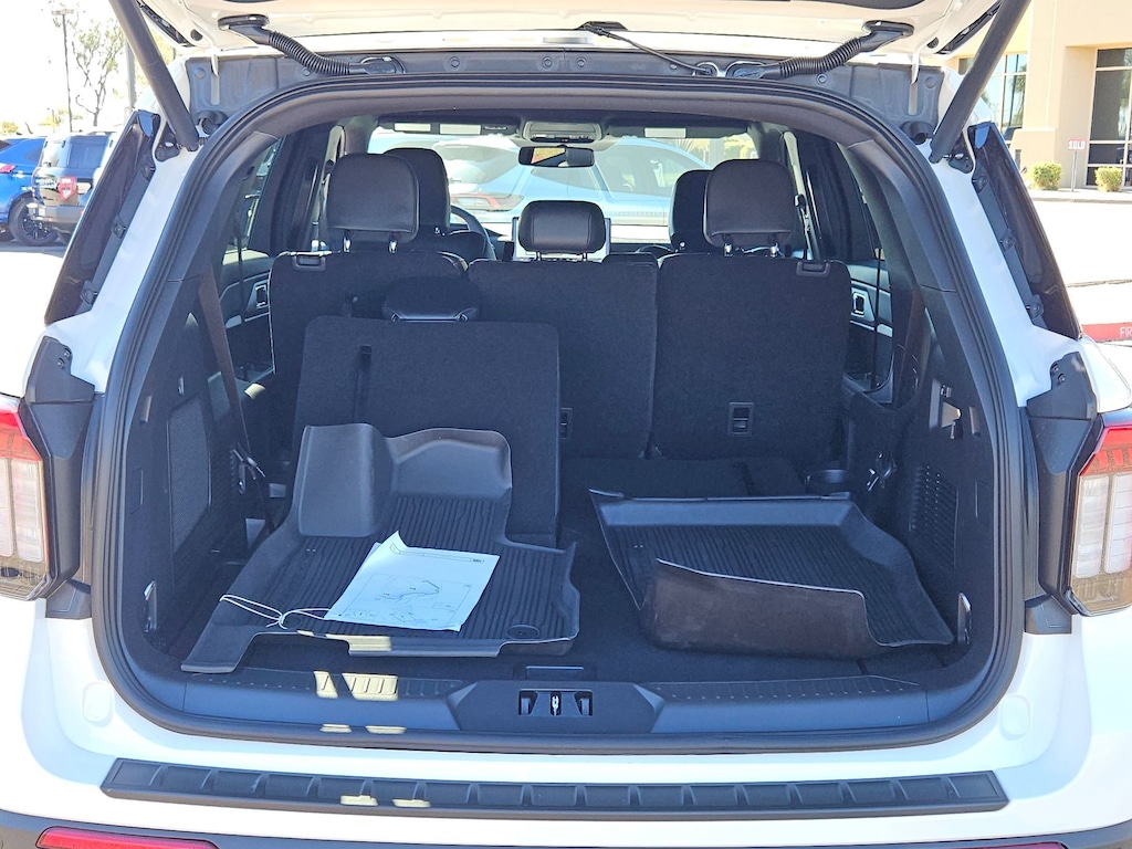 New 2025 Ford Explorer ST-Line SUV