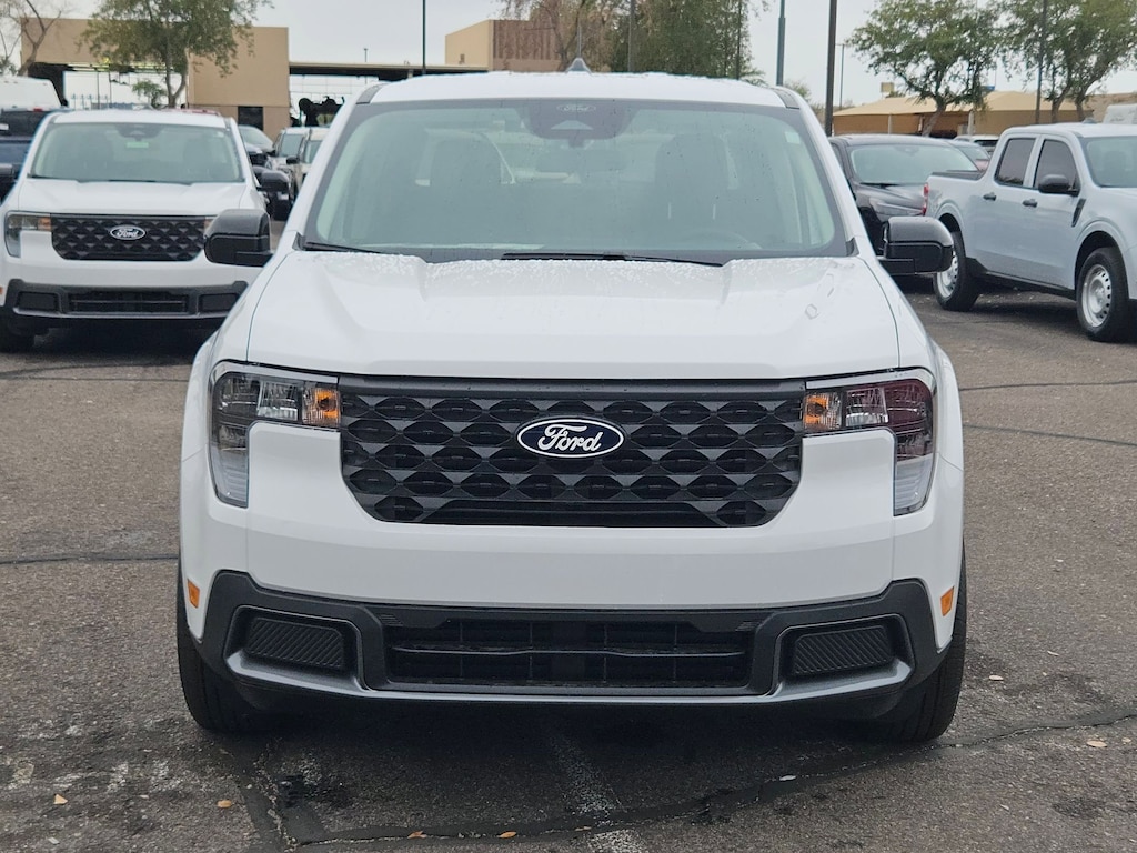 2026 Ford Maverick XLT photo 2