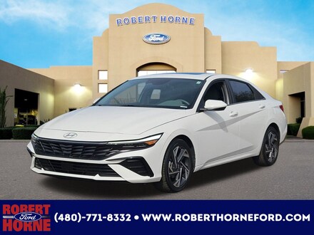 2024 Hyundai Elantra SEL Sedan