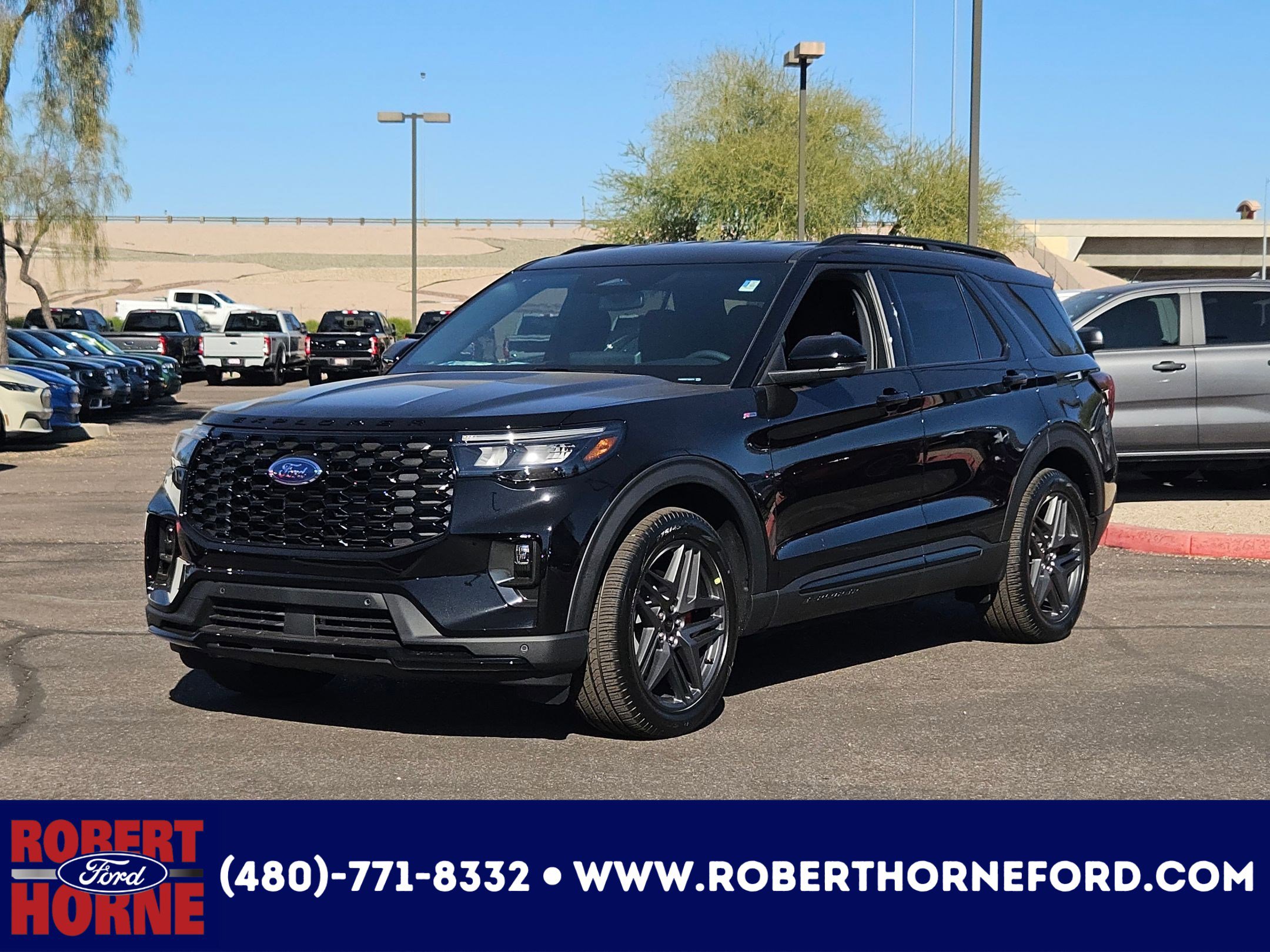 2026 Ford Explorer ST-LINE's photo