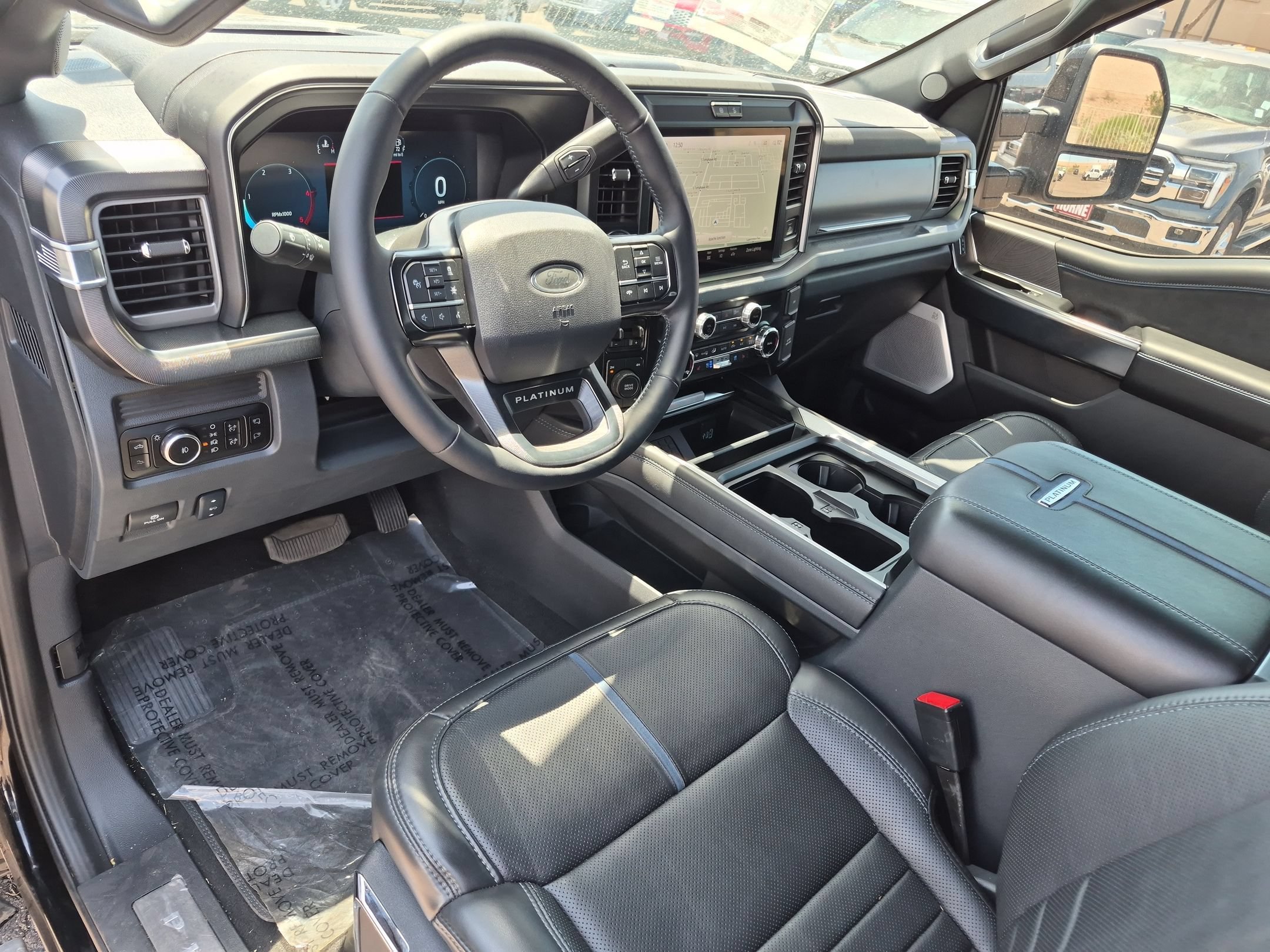 2025 Ford F-350 Super Duty Platinum - Photo 8