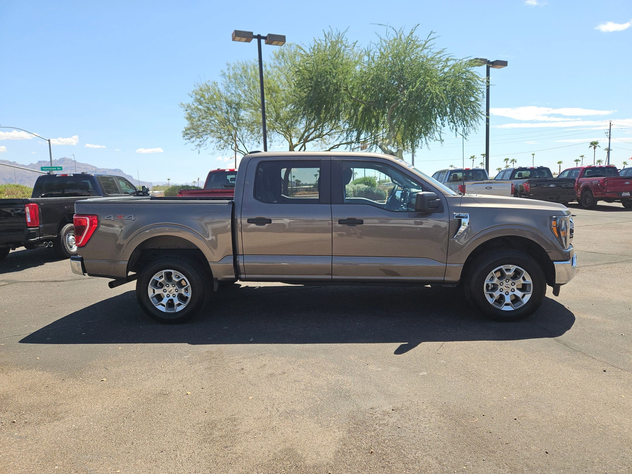 2023 Ford F-150 XLT photo 4