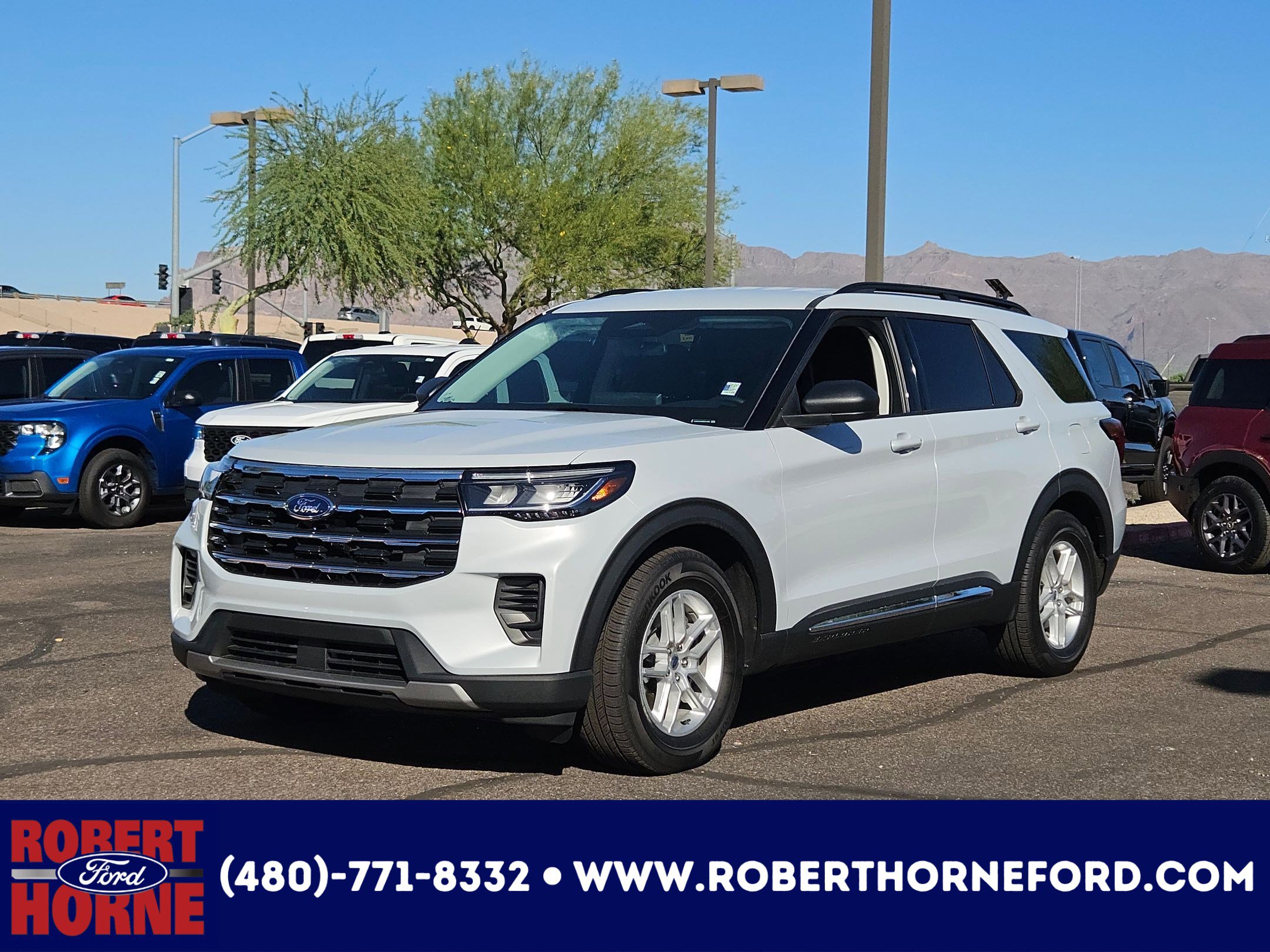 2025 Ford Explorer Active's photo