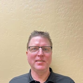 Staff member Steve Hinz from b65fff970e82