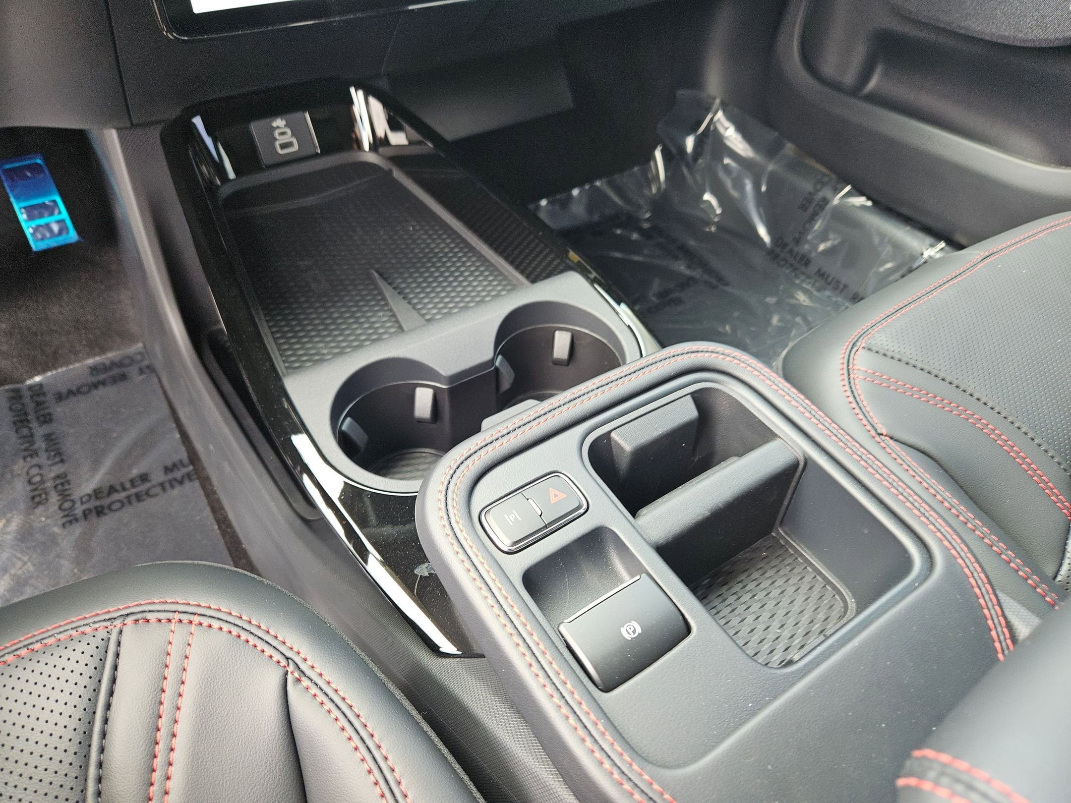 2025 Ford Mustang Mach-E Premium - Photo 11