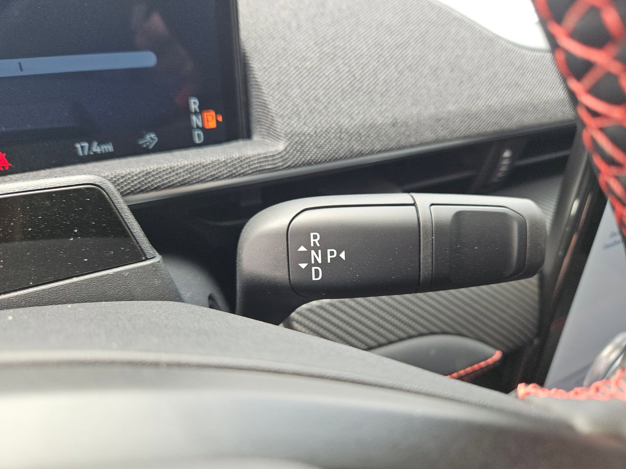 2025 Ford Mustang Mach-E Premium - Photo 10