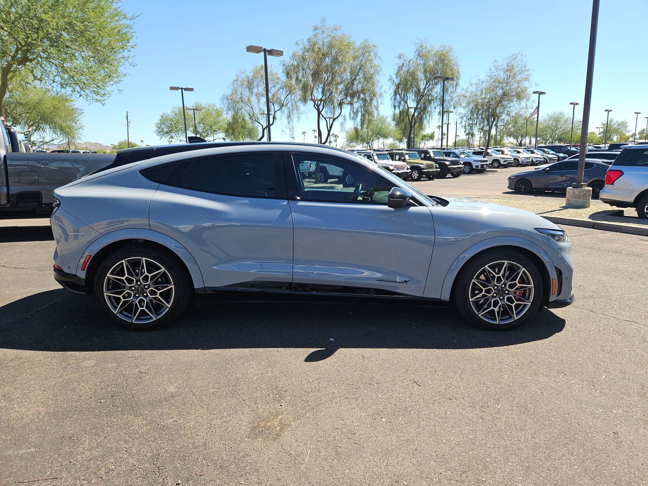 2024 Ford Mustang Mach-E GT photo 4