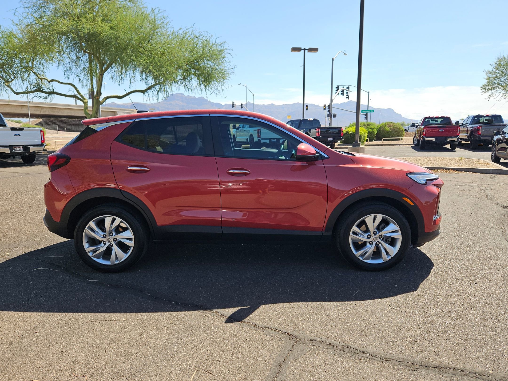 2024 Buick Encore GX Preferred photo 2