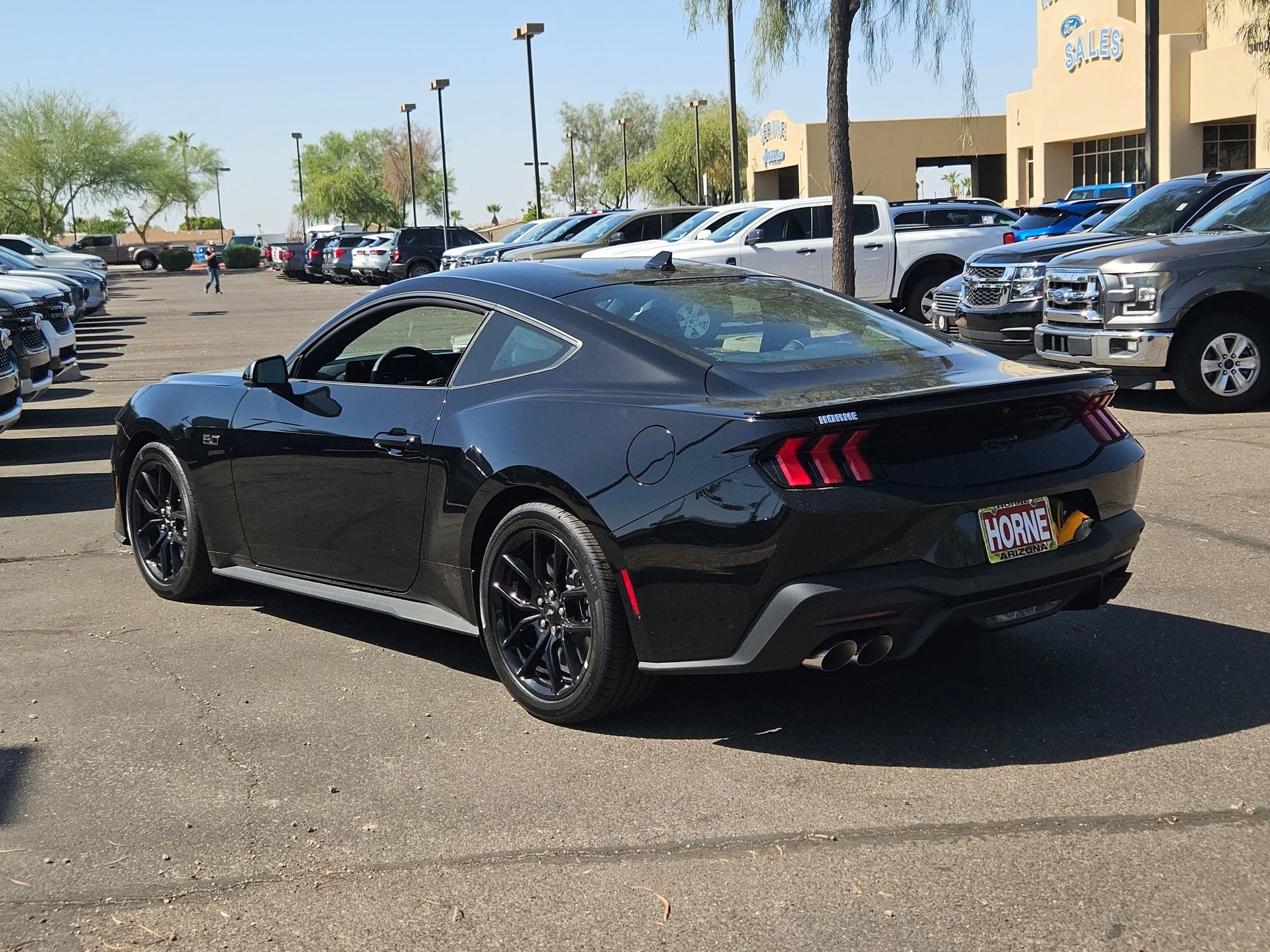 2025 Ford Mustang GT Premium photo 3