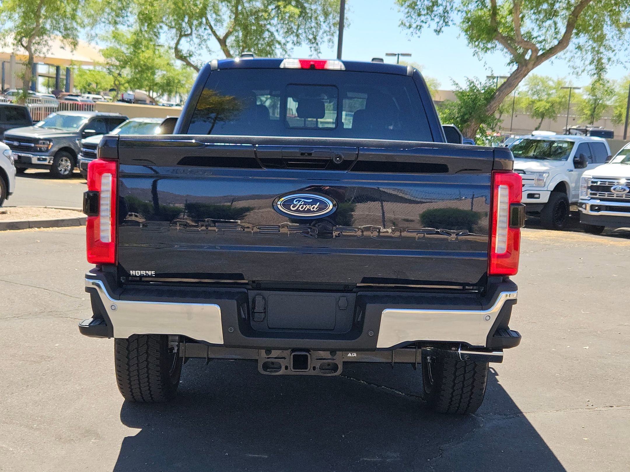 2025 Ford F-250 Lariat photo 3