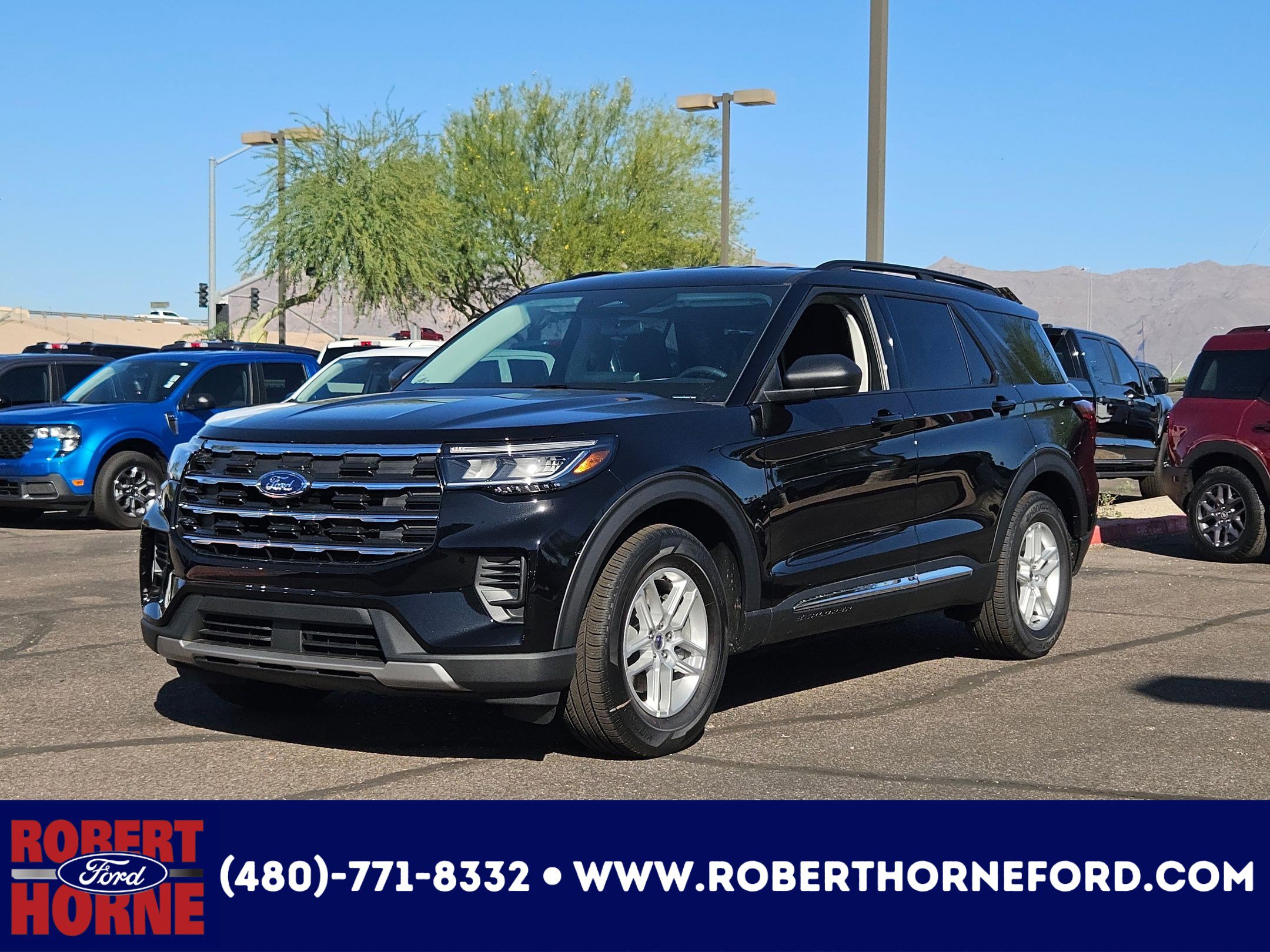 2025 Ford Explorer Active's photo