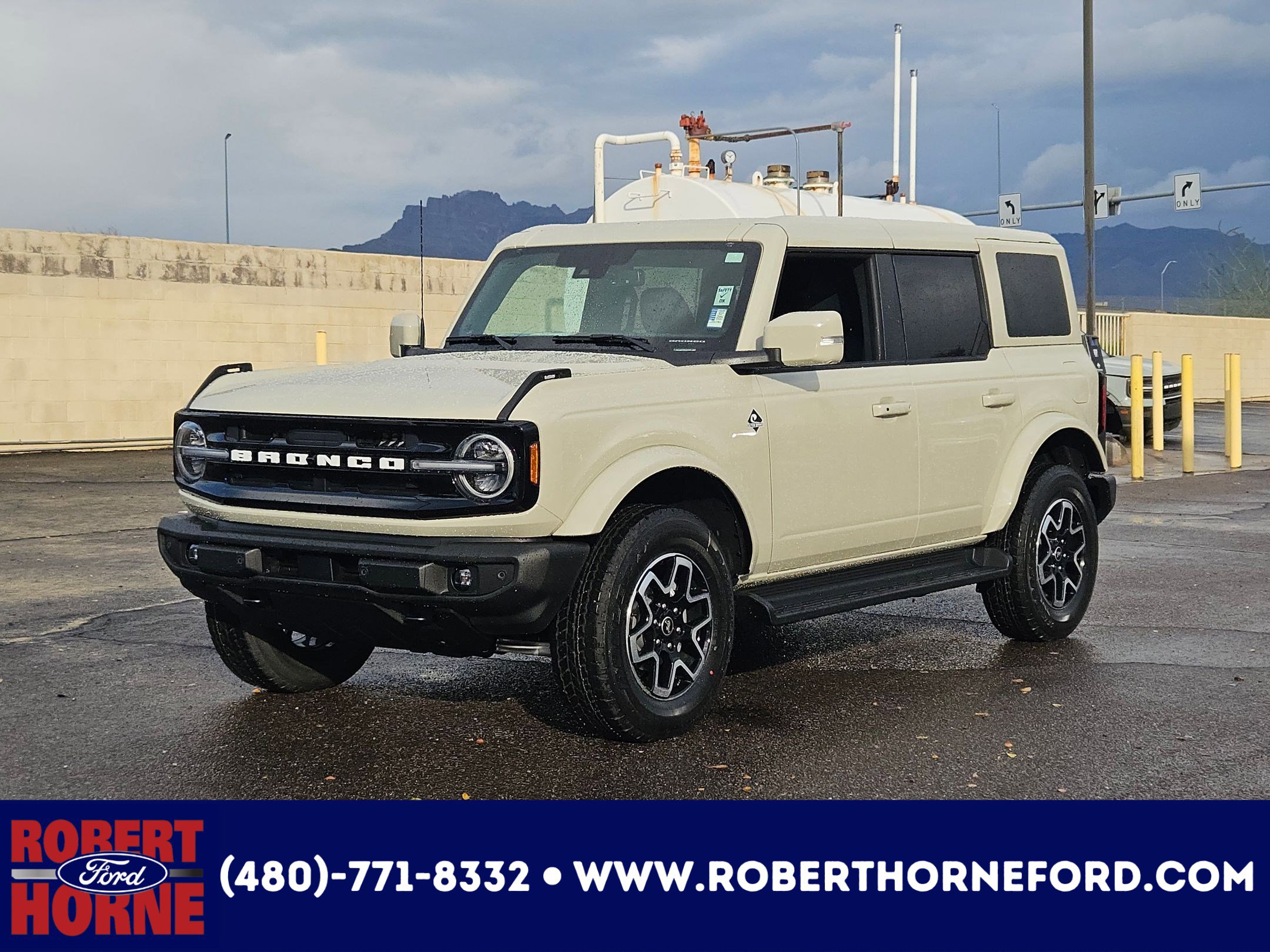 2025 Ford Bronco SUV 