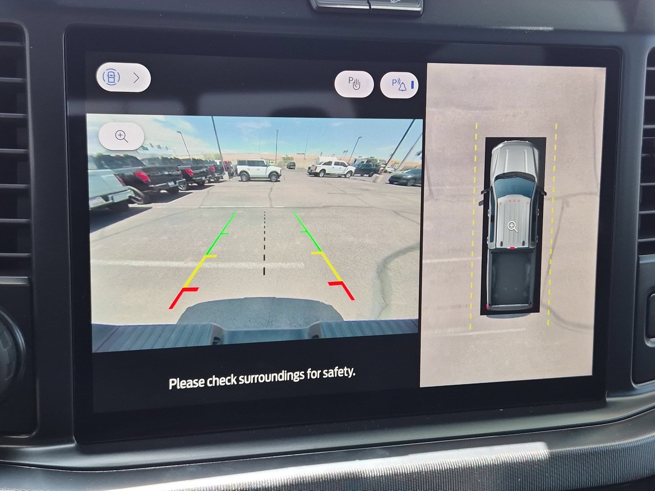 2025 Ford F-350 Super Duty Platinum - Photo 12