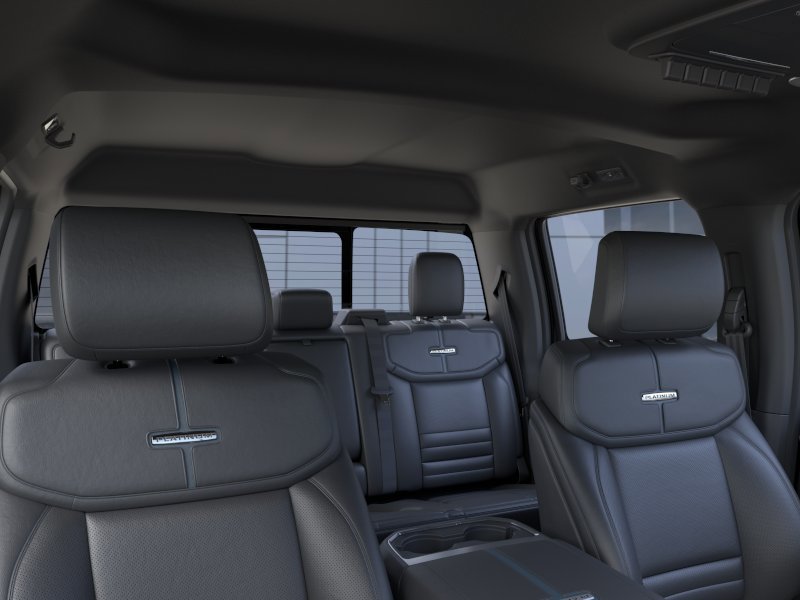 2025 Ford F-350 Super Duty Platinum - Photo 22