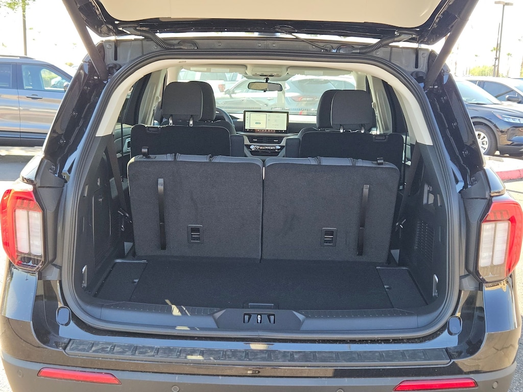 New 2025 Ford Explorer Active SUV