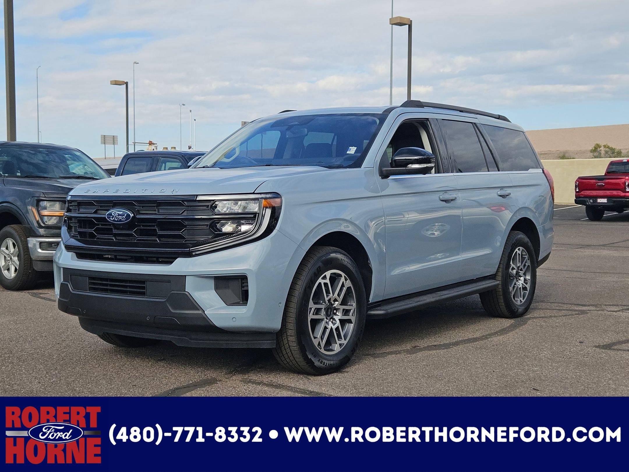 2025 Ford Expedition Active's photo