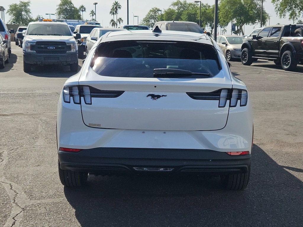 2025 Ford Mustang Mach-E Select photo 3