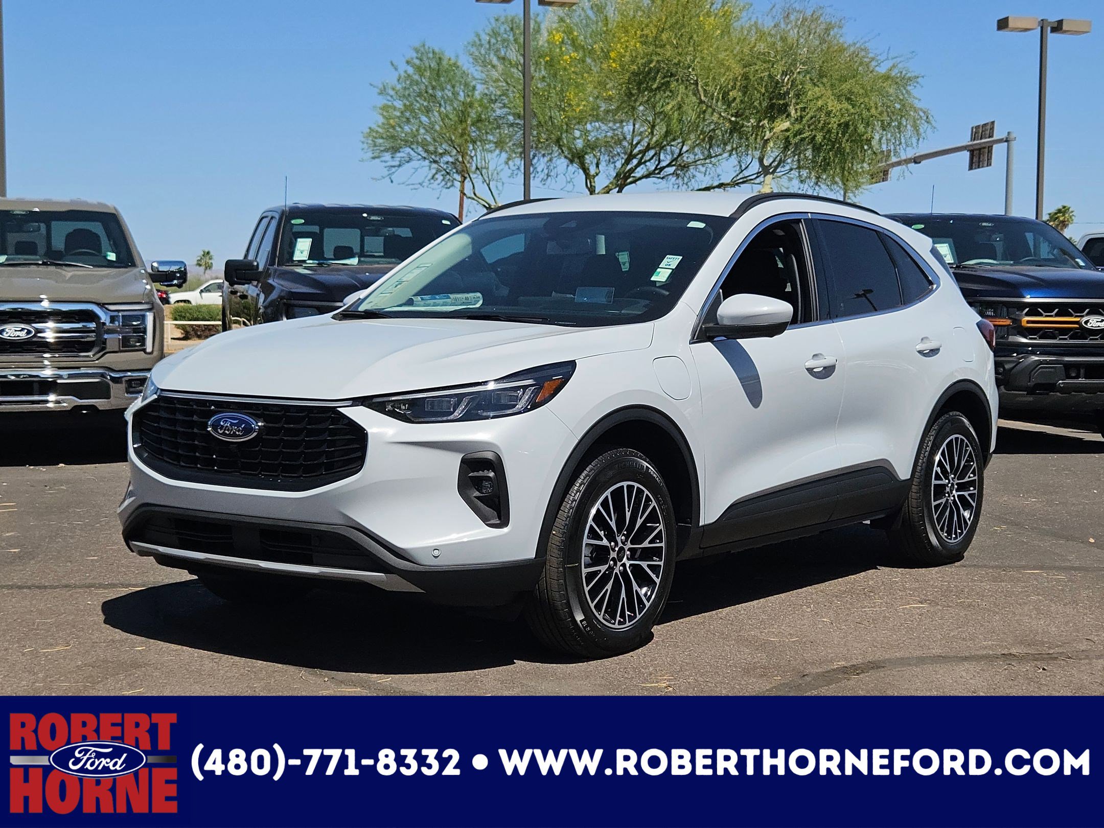 2025 Ford Escape PHEV's photo