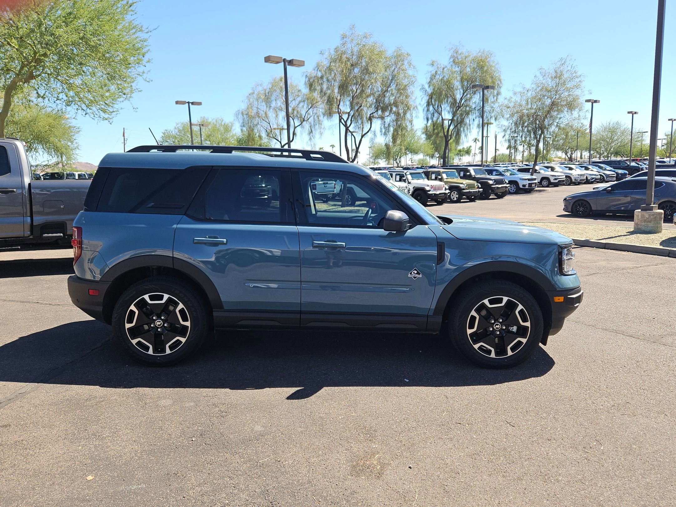 2023 Ford Bronco Sport Outer Banks photo 4