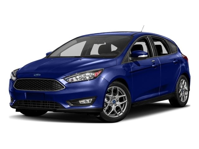 2017 Ford Focus SE's photo